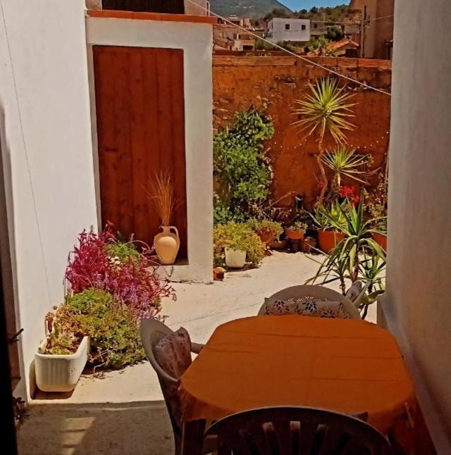 플루미니마조레 A Casa Di Nonna Iun Q2951 빌라 외부 사진